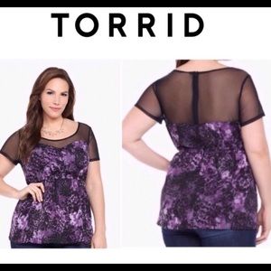 TORRID | SWEETHEART NECKLINE BLOUSE